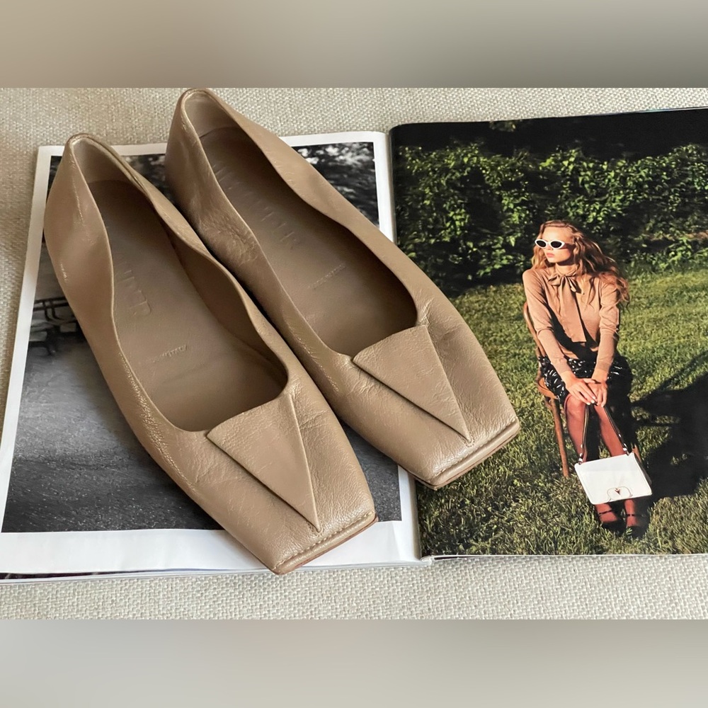 Jil Sander Square Toe Leather Ballet Flats In Tan Size 36 (US 6)